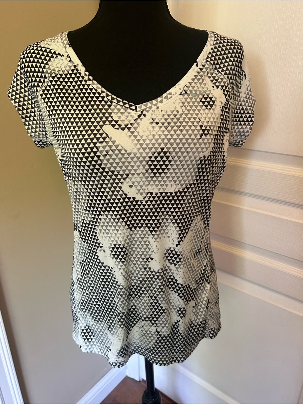 Nike running dri-fit Black & White Short Sleeve V-Neck Tee